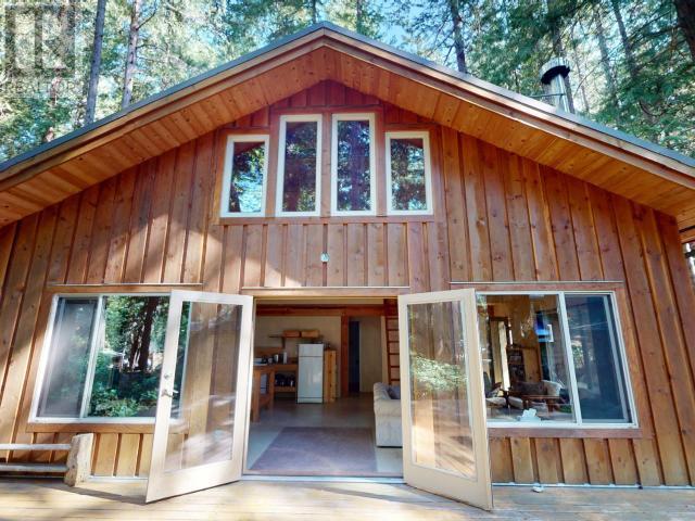 1157 Tennyson Rd, Savary Island, BC - Outdoor With Deck Patio Veranda