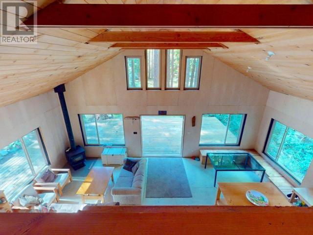 1157 Tennyson Rd, Savary Island, BC - Indoor Photo Showing Other Room