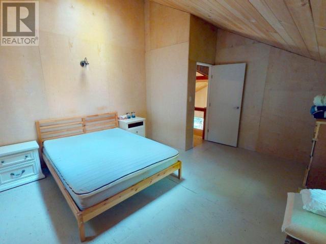 1157 Tennyson Rd, Savary Island, BC - Indoor