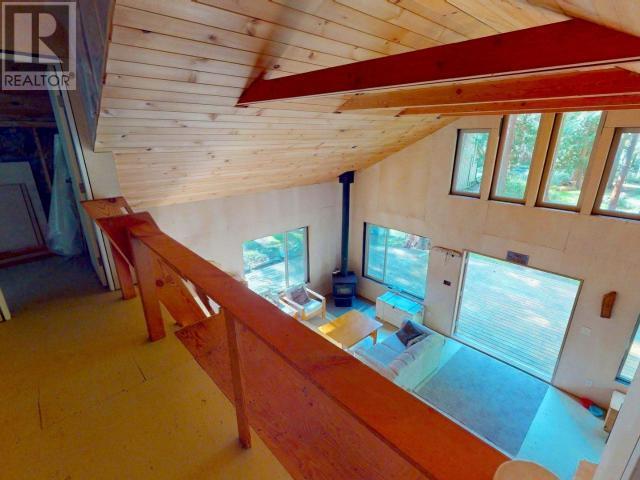 1157 Tennyson Rd, Savary Island, BC - Indoor Photo Showing Other Room
