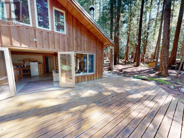 1157 Tennyson Rd, Savary Island, BC - Outdoor With Deck Patio Veranda