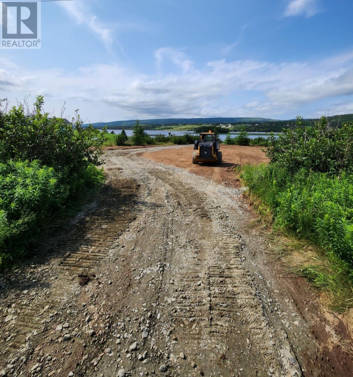 1 Main Road, Upper Ferry, NL