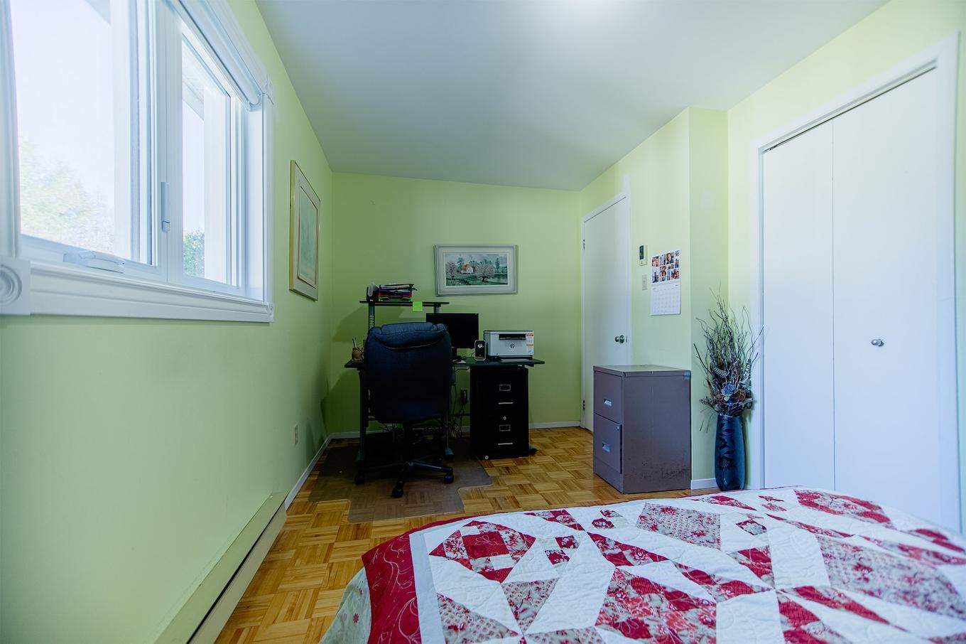 Chambre à coucher - 700 Rue Des Pâquerettes, Chertsey, QC - Indoor Photo Showing Bedroom