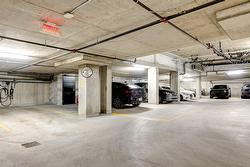 Garage -