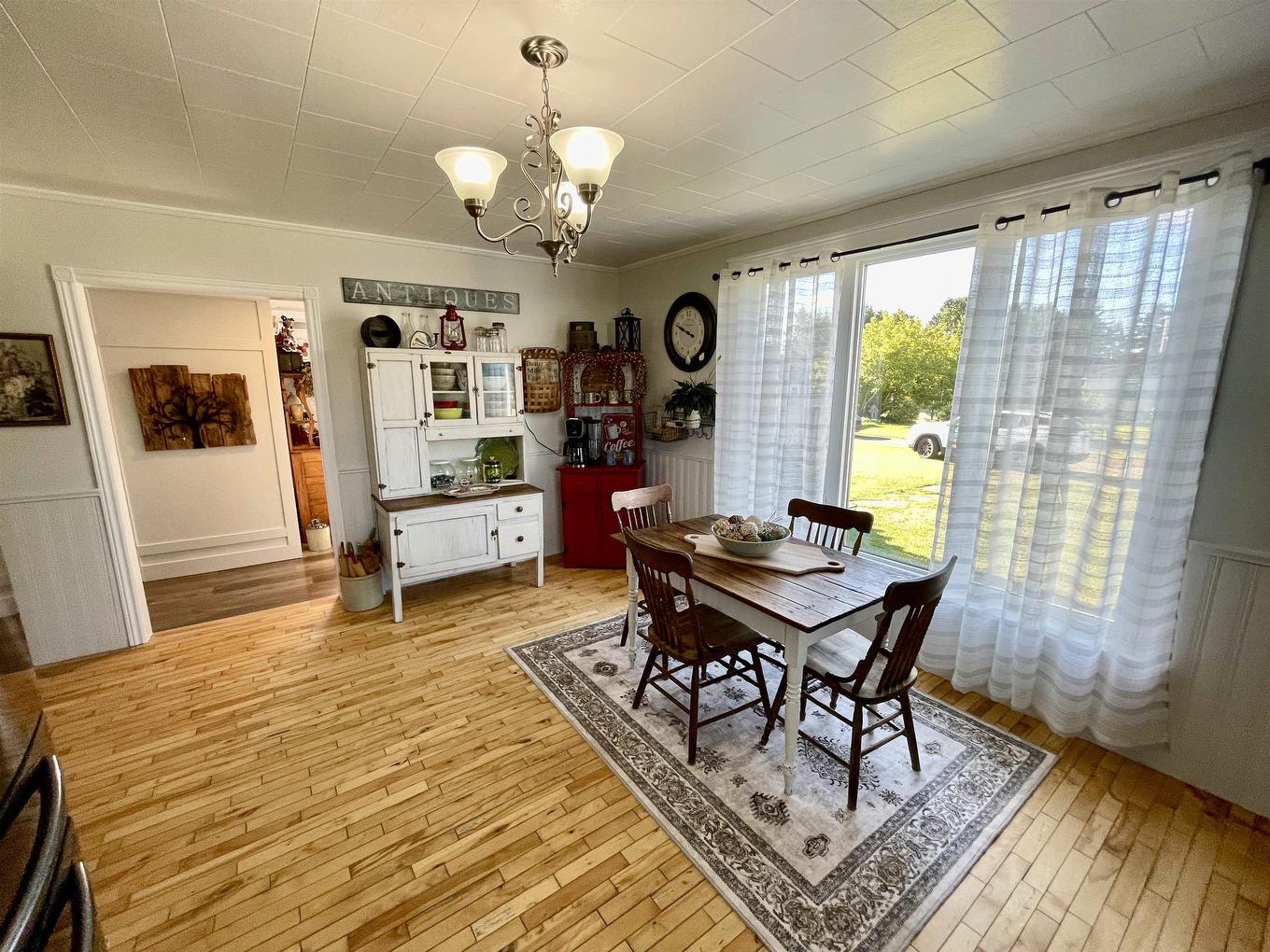 39878 Western Road, Elmsdale, PE