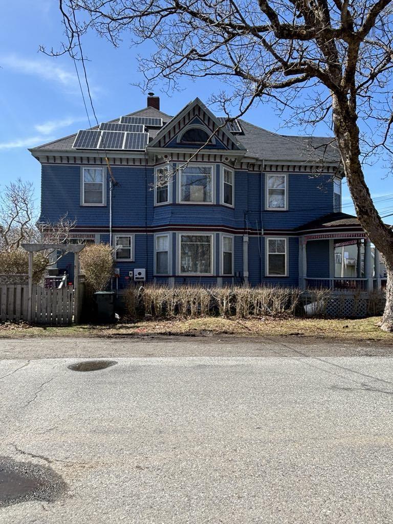 67 Cliff Street, Yarmouth, NS