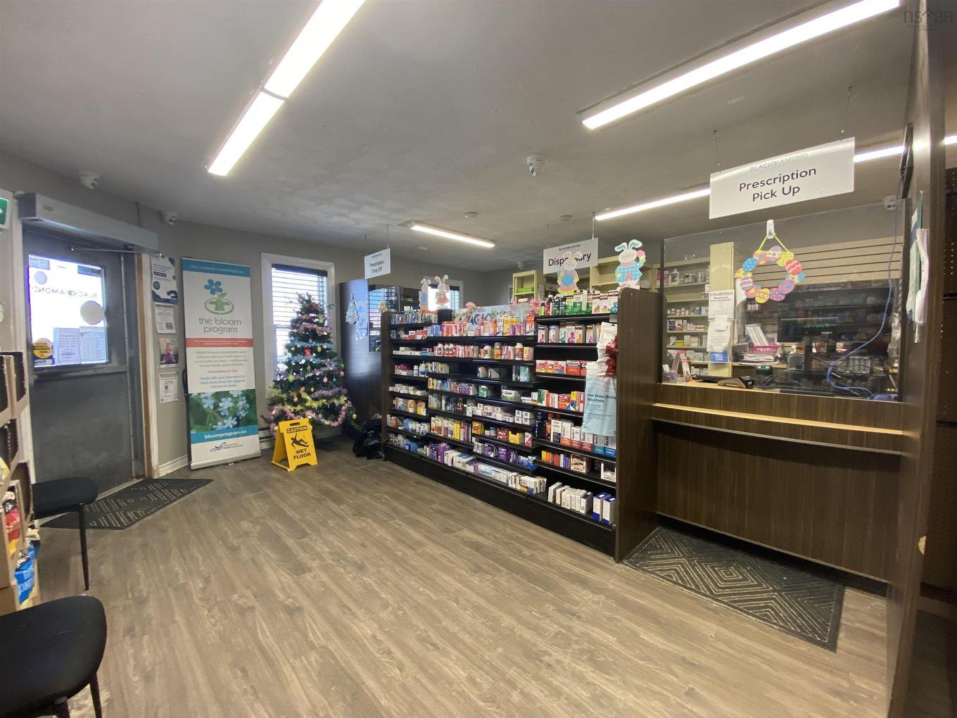 3368 Plummer Avenue, New Waterford, NS