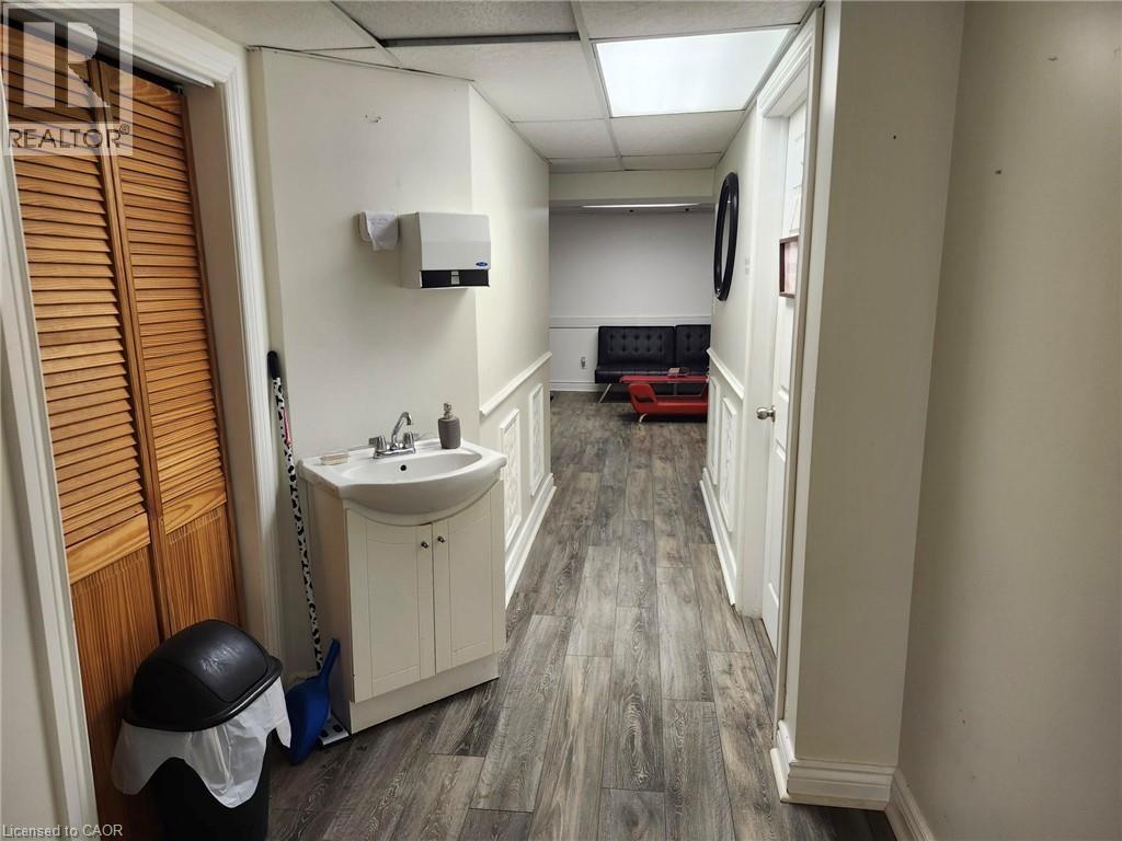 Second floor hallway - 2200 Rymal Road E, Glanbrook, ON