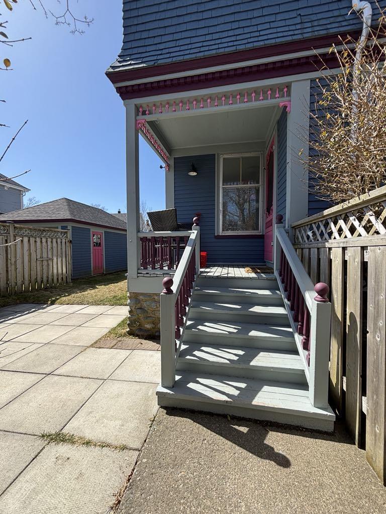 67 Cliff Street, Yarmouth, NS