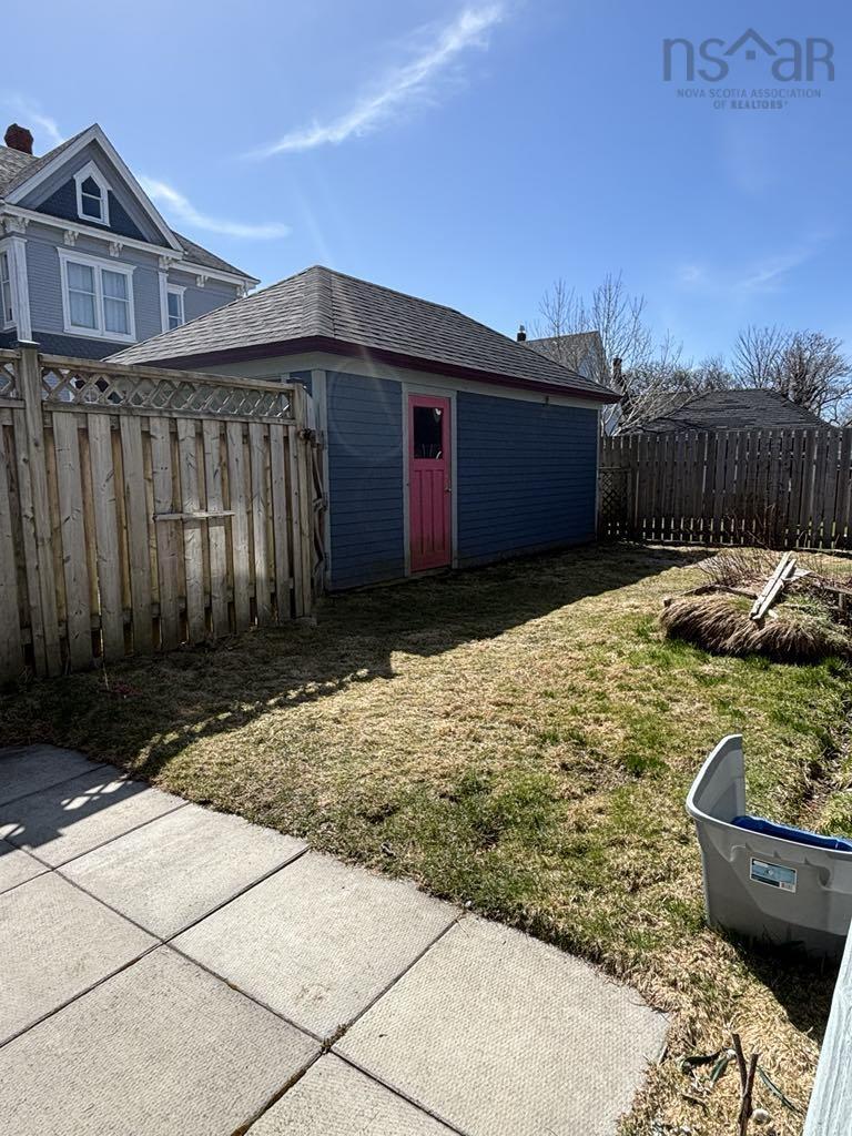 67 Cliff Street, Yarmouth, NS