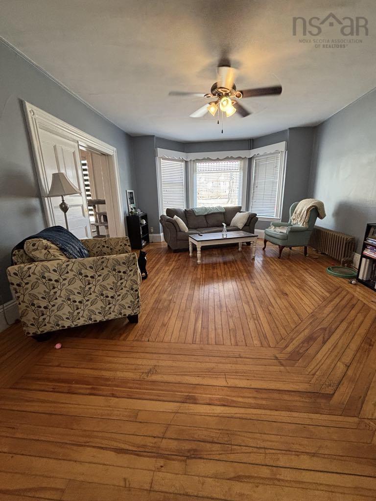 67 Cliff Street, Yarmouth, NS