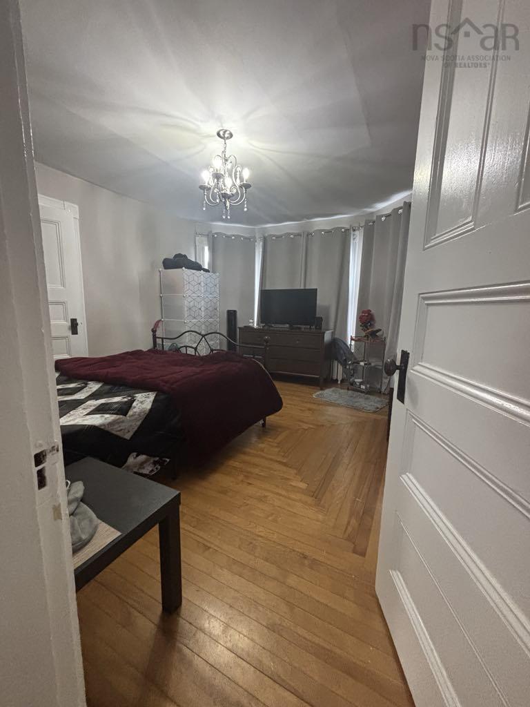 67 Cliff Street, Yarmouth, NS