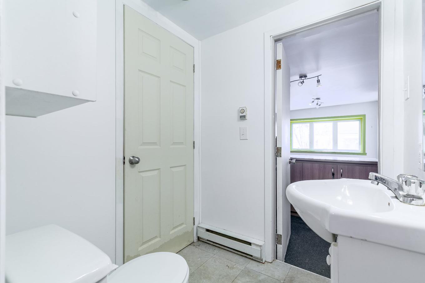 Logement - 224 Rue Notre-Dame, Repentigny (Repentigny), QC - Indoor Photo Showing Bathroom
