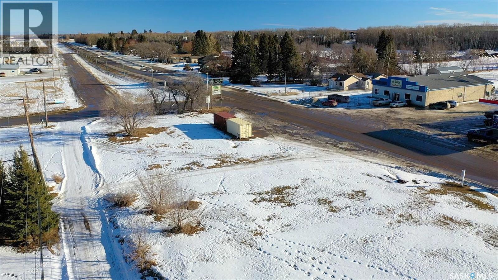 603-605 Nipawin Road E, Nipawin, SK