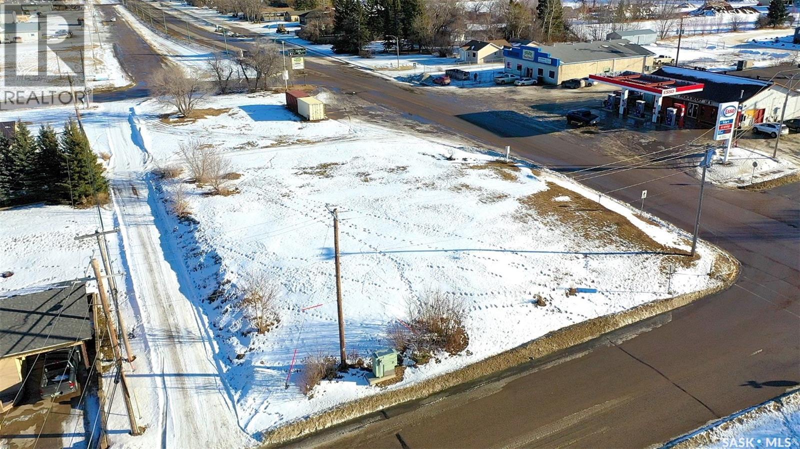 603-605 Nipawin Road E, Nipawin, SK