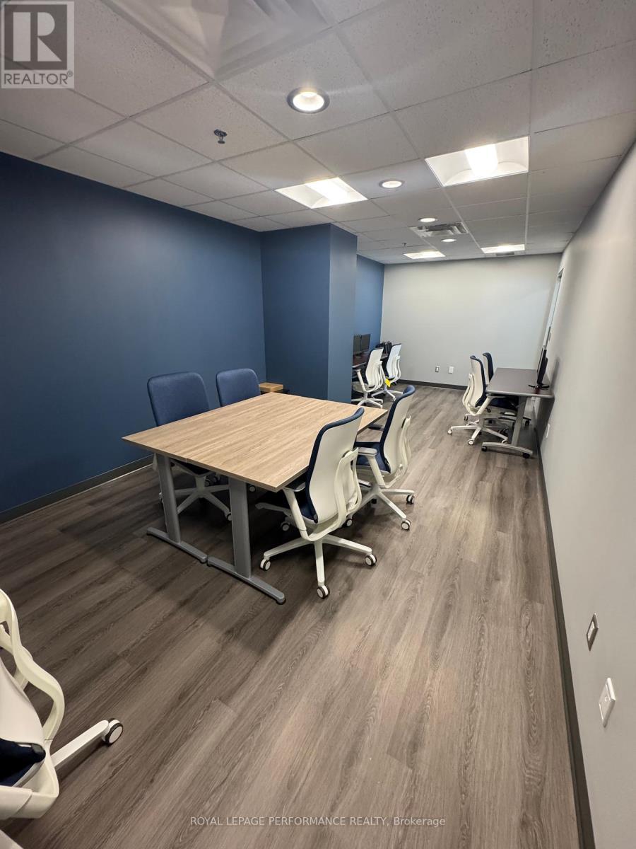 301 - 4473 Innes Road, Ottawa, ON