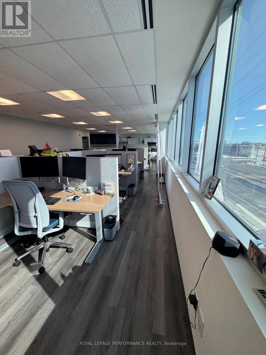 301 - 4473 Innes Road, Ottawa, ON