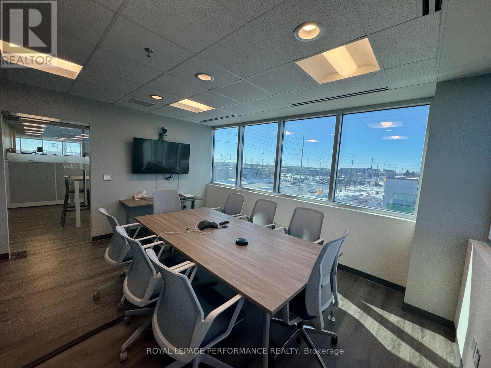 301 - 4473 Innes Road, Ottawa, ON