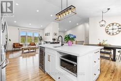 Bright and airy main level -