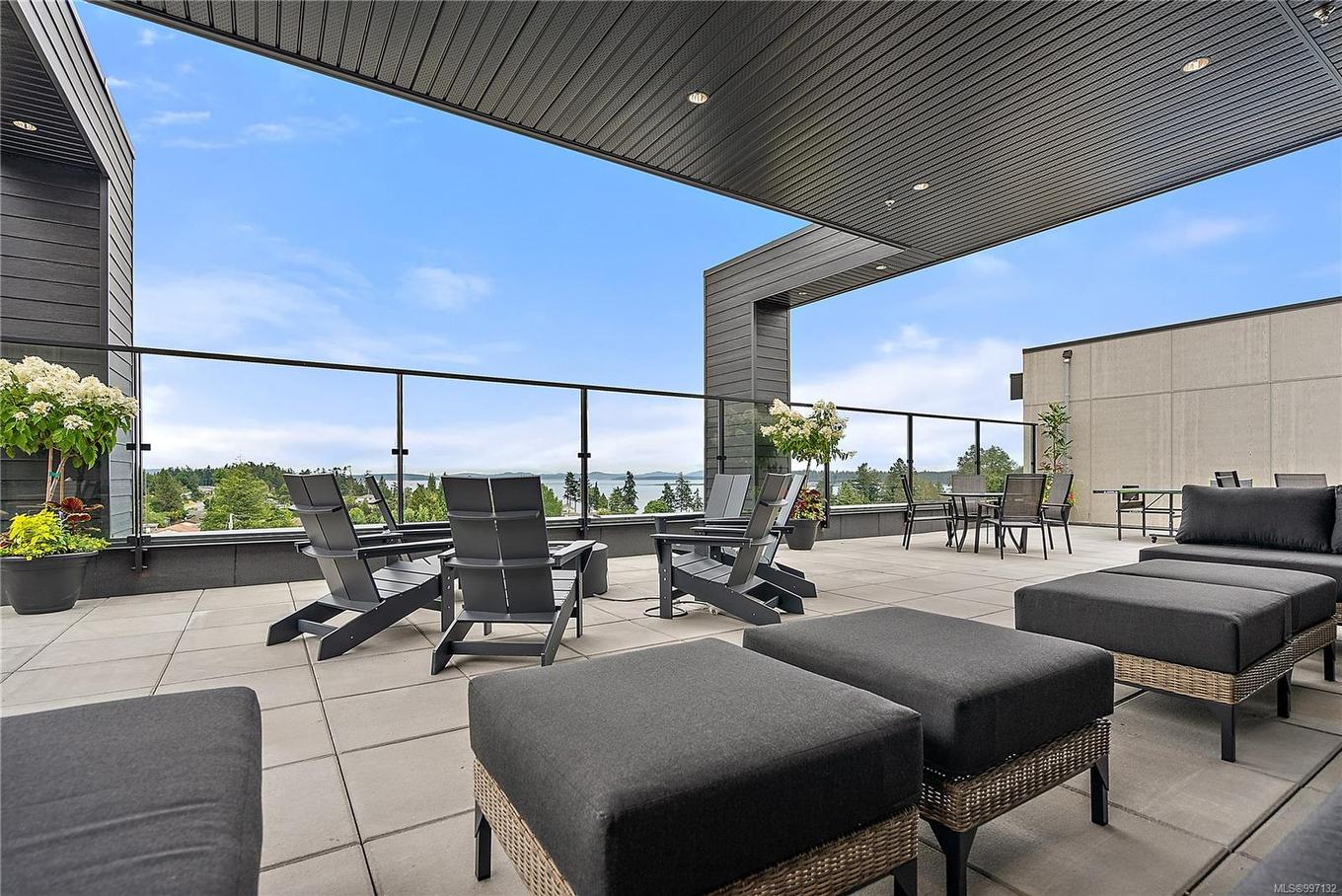604-2520 Hackett Cres, Central Saanich, BC - Outdoor With Deck Patio Veranda With Exterior