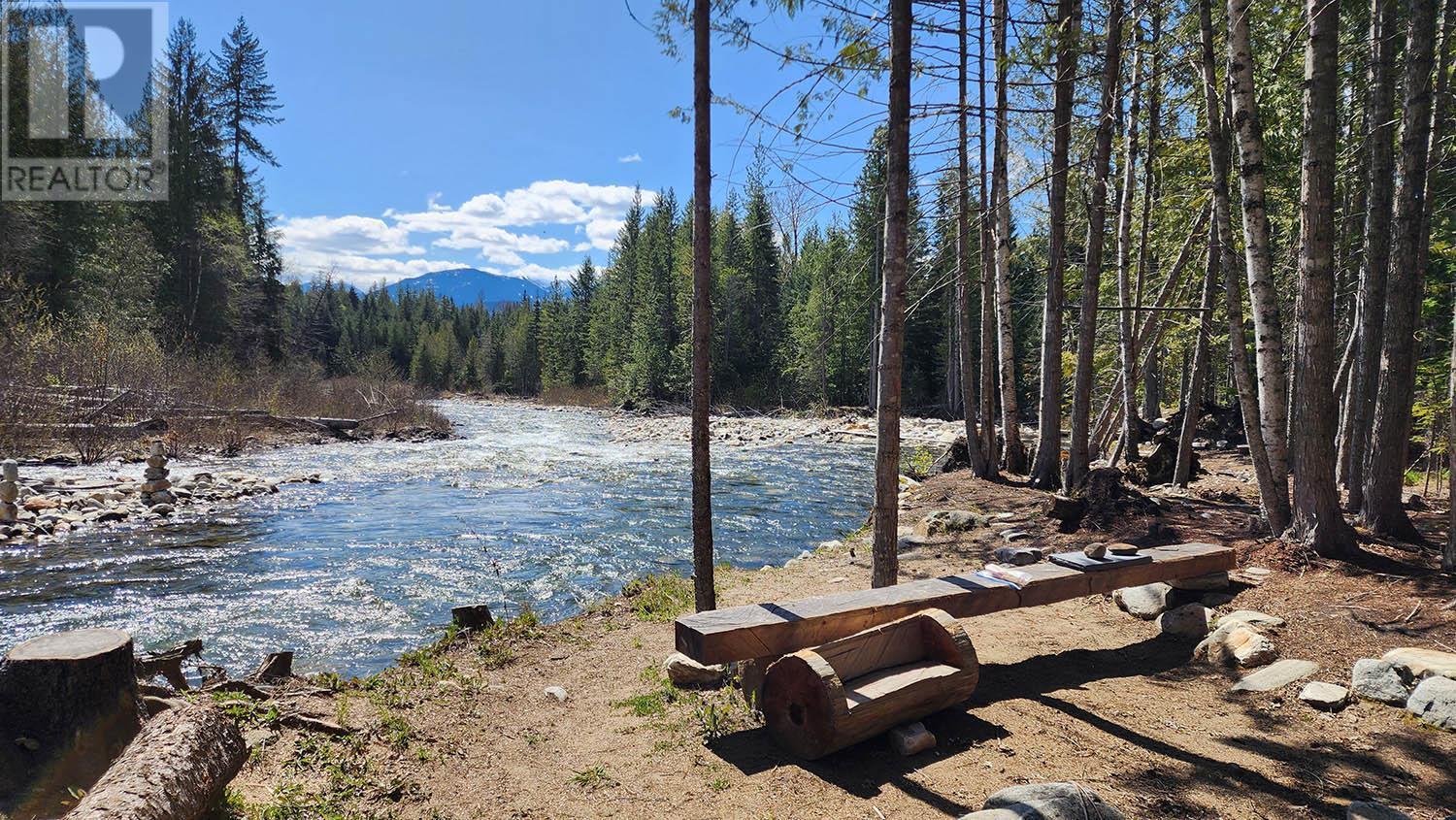 Crawford Creek waterfront - 16424 Wadds Road, Crawford Bay, BC - Outdoor With Body Of Water With View