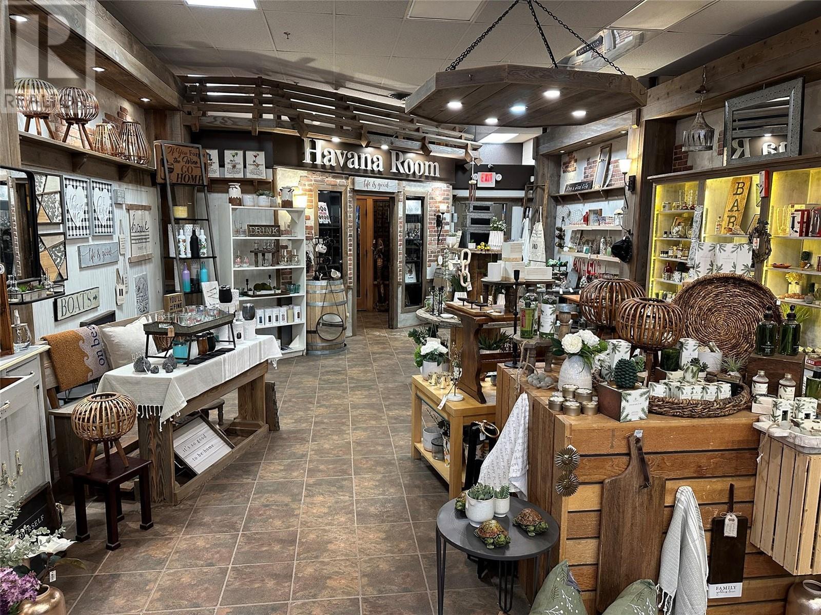 1835 Dilworth Drive Unit# 107, Kelowna, BC