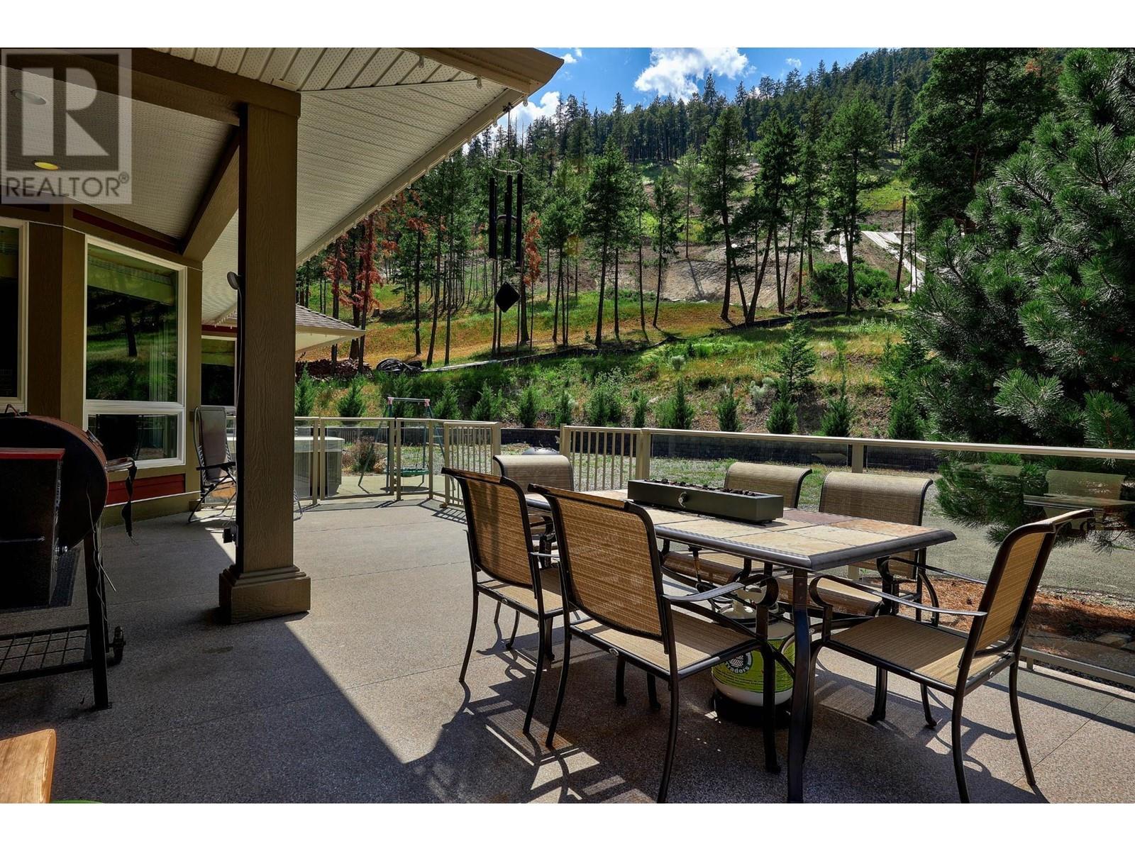 2555 Pratt Road, Kamloops, BC - Outdoor With Exterior