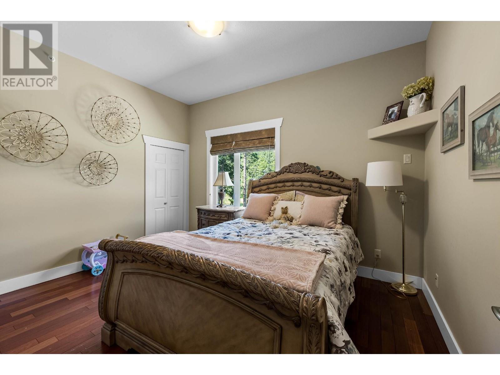 2555 Pratt Road, Kamloops, BC - Indoor Photo Showing Bedroom