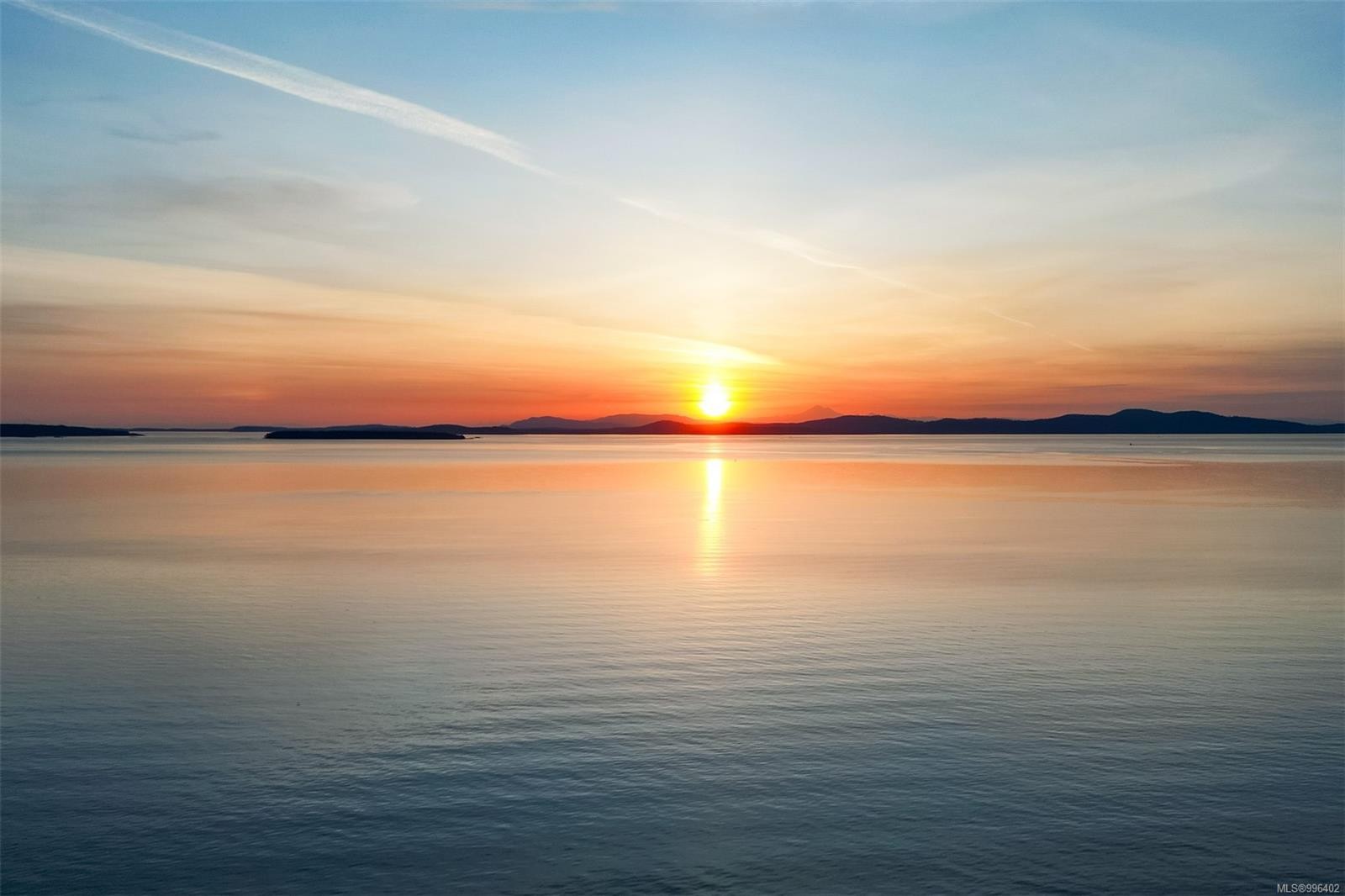 5155 Cordova Bay Rd, Saanich, BC