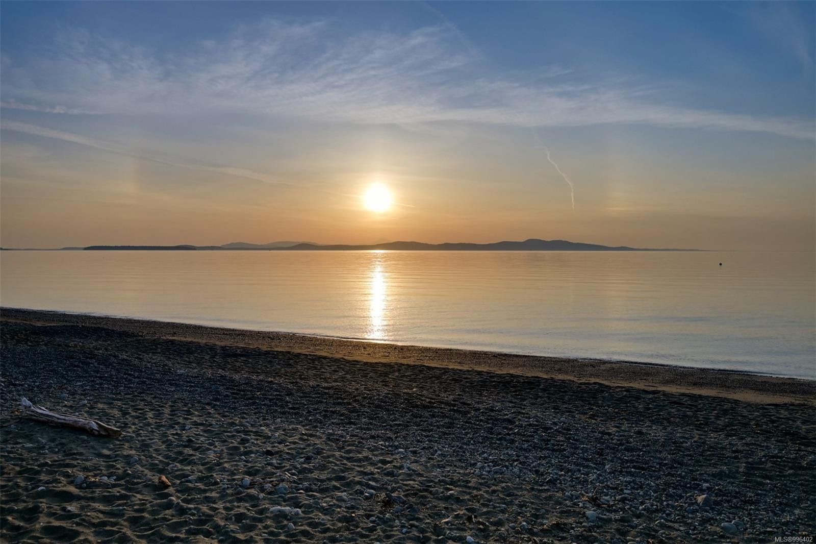 5155 Cordova Bay Rd, Saanich, BC