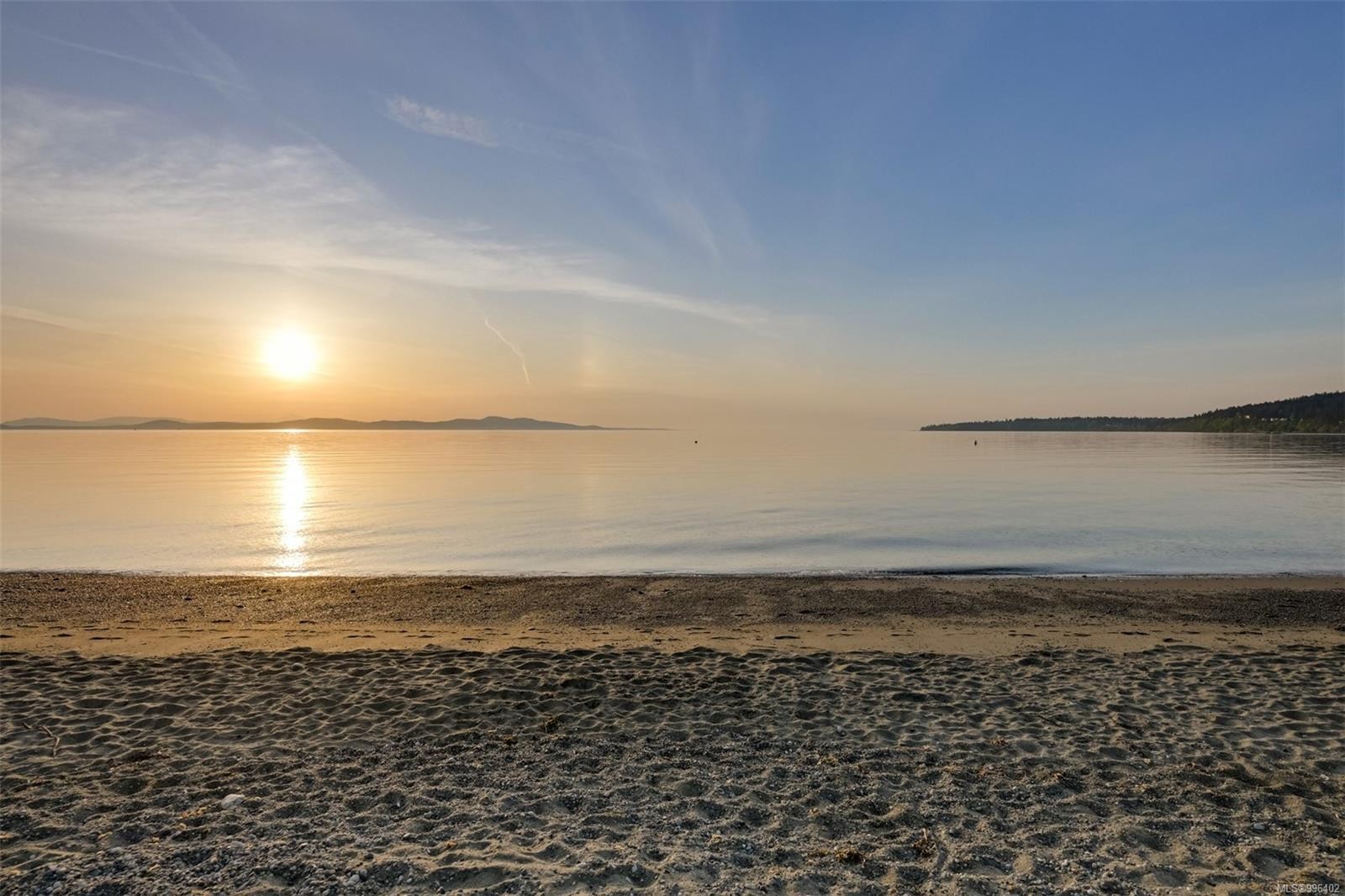 5155 Cordova Bay Rd, Saanich, BC