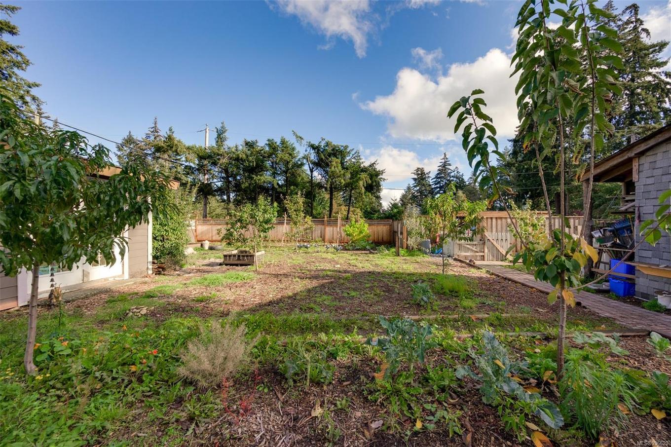 2329/2333 Sooke Rd, Colwood, BC