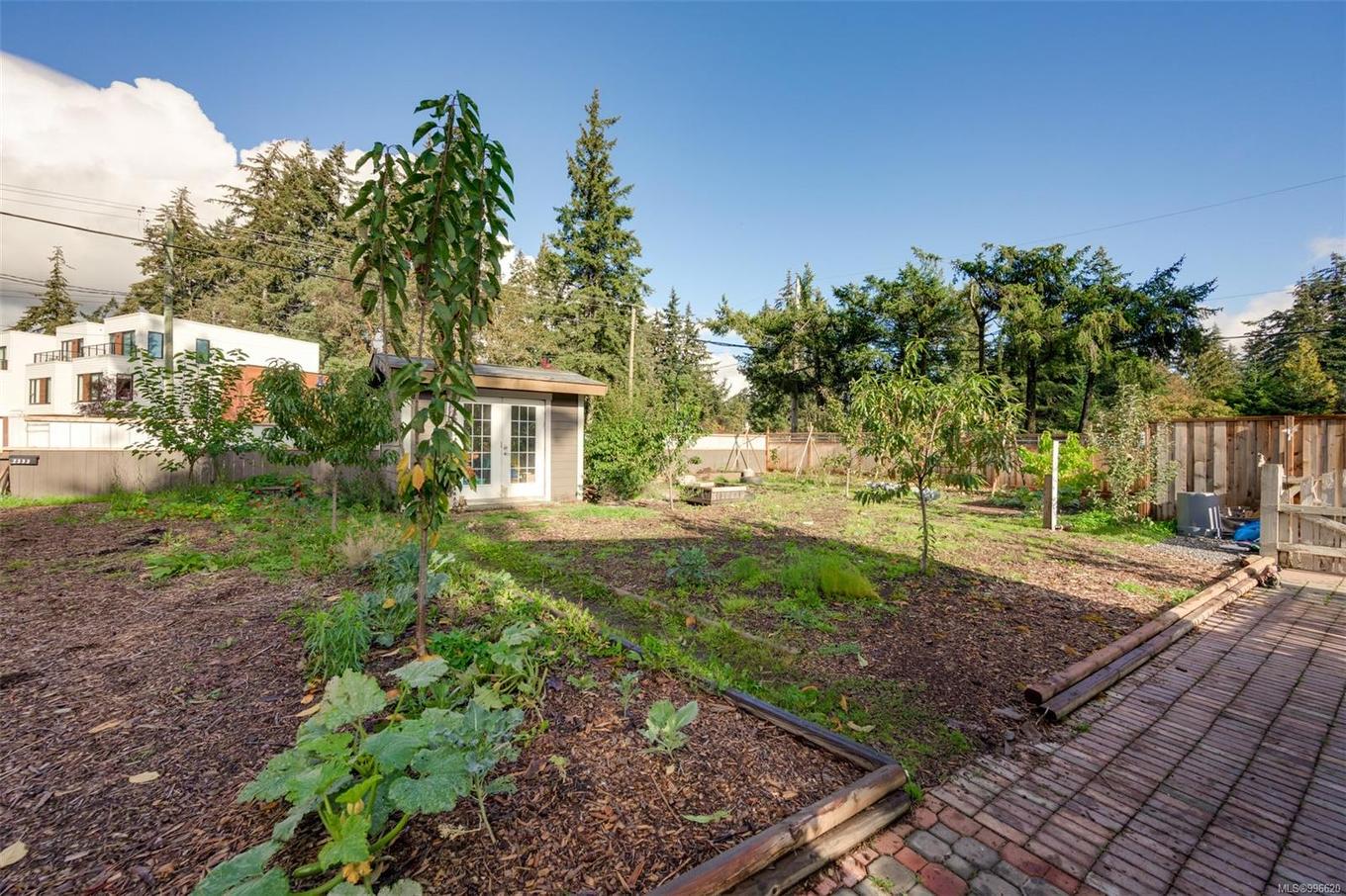 2329/2333 Sooke Rd, Colwood, BC