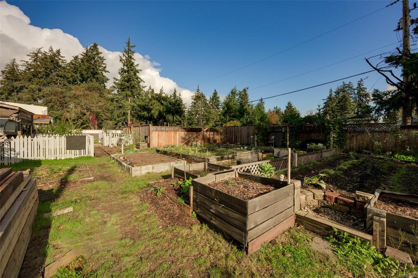 2329/2333 Sooke Rd, Colwood, BC