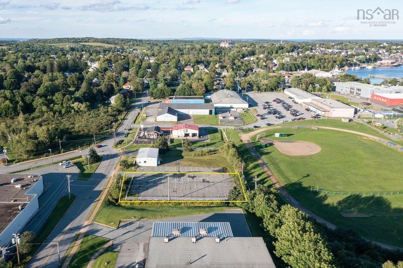 Lot C-2-B Hall Street, Lunenburg, NS