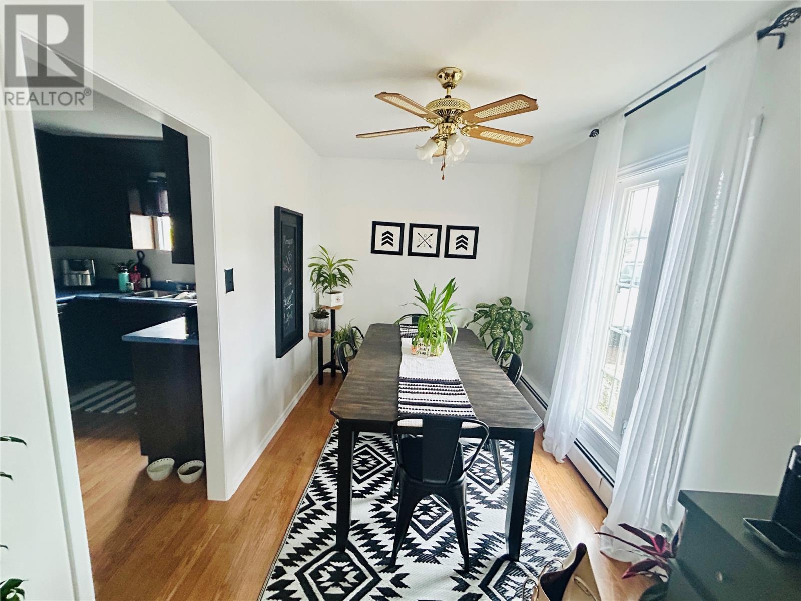 37 Main Street, Roberts Arm, NL - Indoor