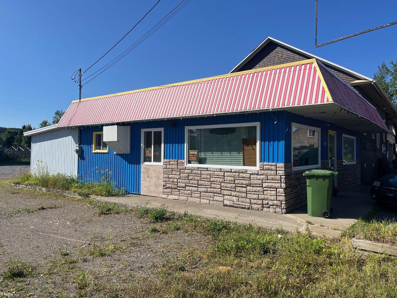 Façade - 624 Boul. Hébert, Saint-Pascal, QC - Outdoor