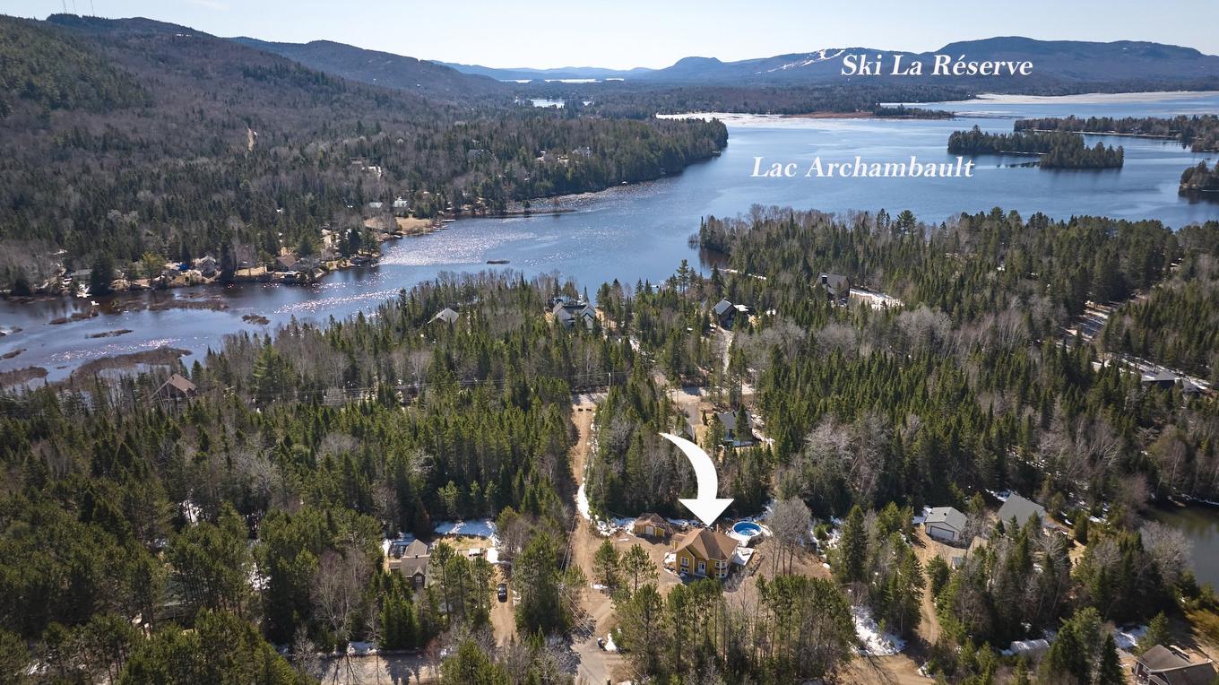 Photo aérienne - 6 Ch. De L'Aquarelle, Saint-Donat, QC - Outdoor With Body Of Water With View