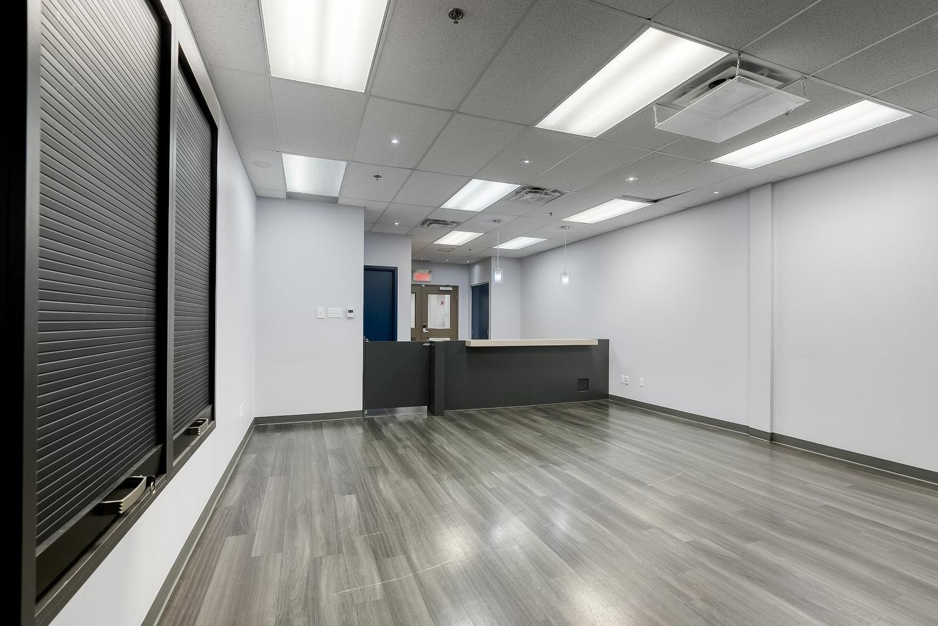 Reception area - 280-155 Boul. Lacombe, Repentigny (Le Gardeur), QC - Indoor Photo Showing Other Room
