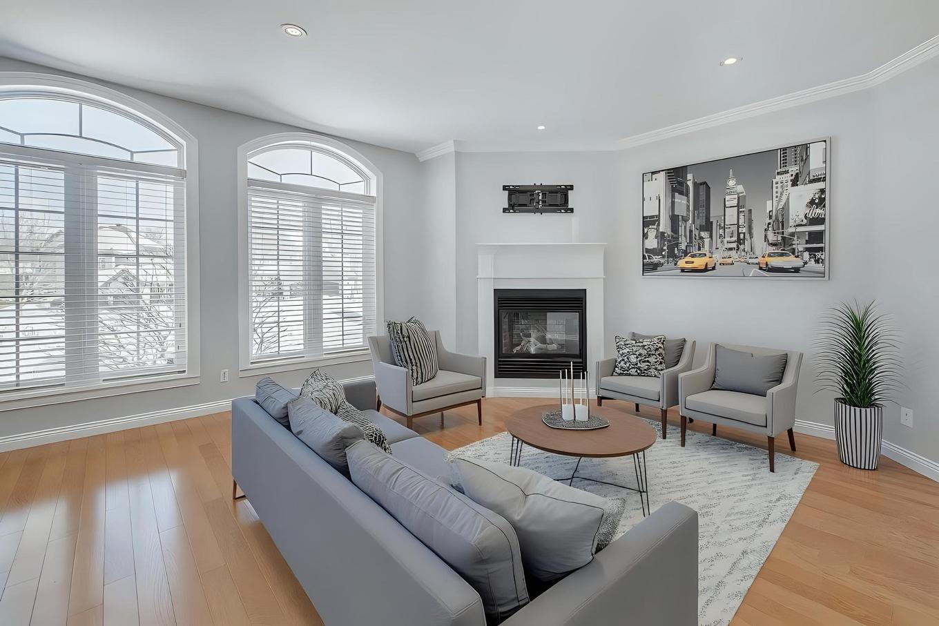 Salon - 270 - 280 Place De Rochefort, Mascouche, QC - Indoor Photo Showing Living Room With Fireplace