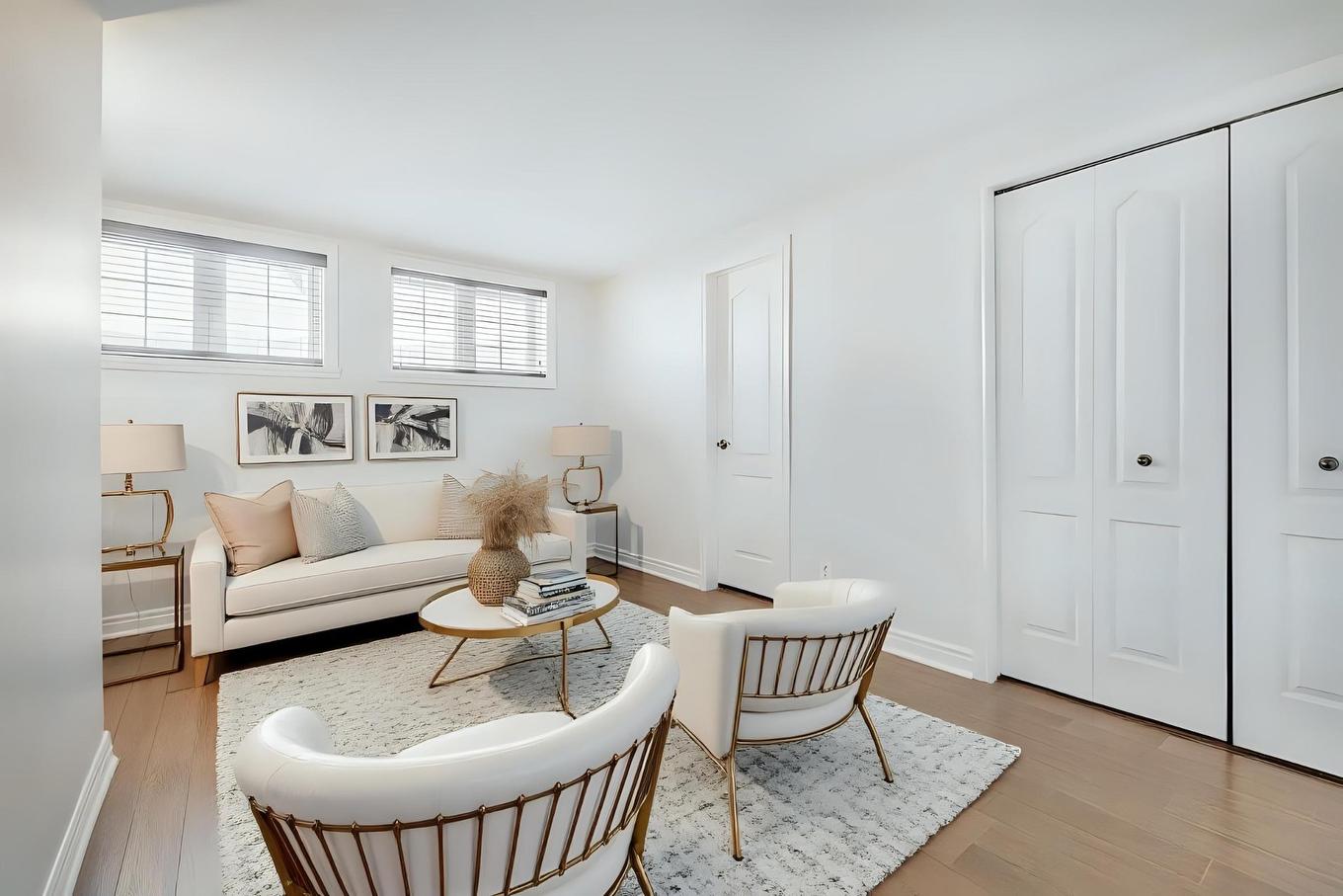 Salle familiale - 270 - 280 Place De Rochefort, Mascouche, QC - Indoor Photo Showing Living Room