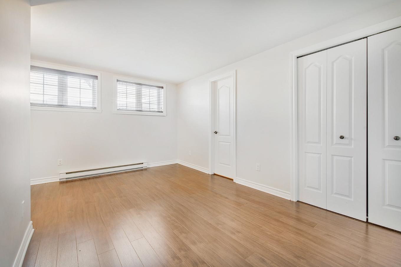 Salle familiale - 270 - 280 Place De Rochefort, Mascouche, QC - Indoor Photo Showing Other Room