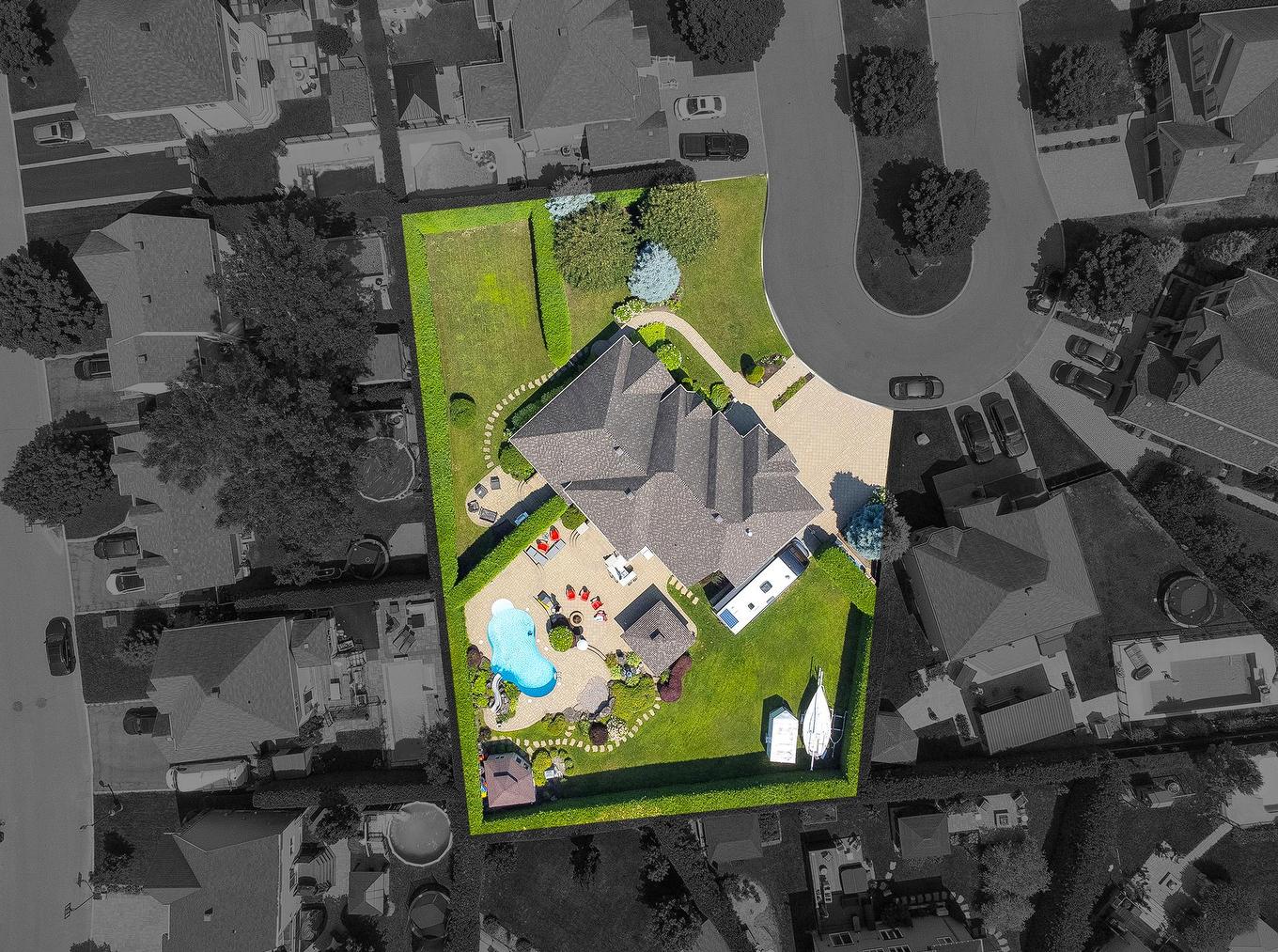 Cour - 270 - 280 Place De Rochefort, Mascouche, QC - Other