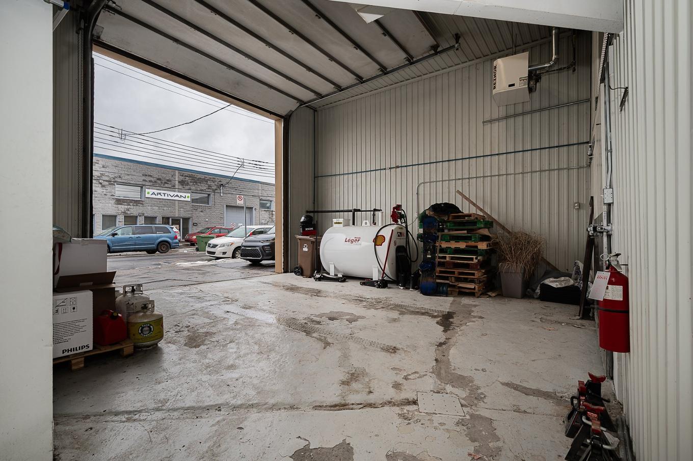 Interior - 10025 Av. De London, Montréal (Montréal-Nord), QC