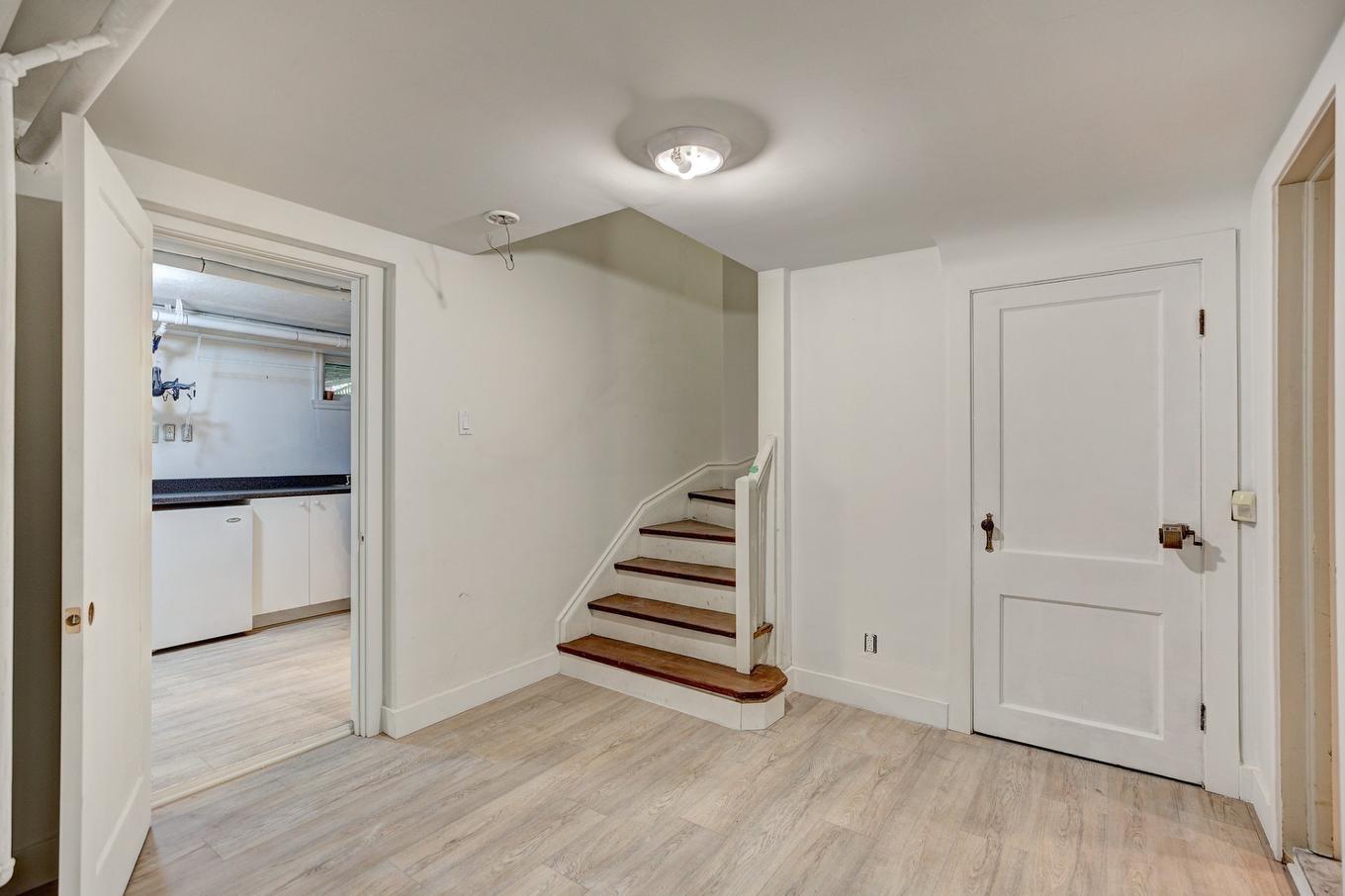 Sous-sol - 30 Ch. Strathcona, Mont-Royal, QC - Indoor Photo Showing Other Room