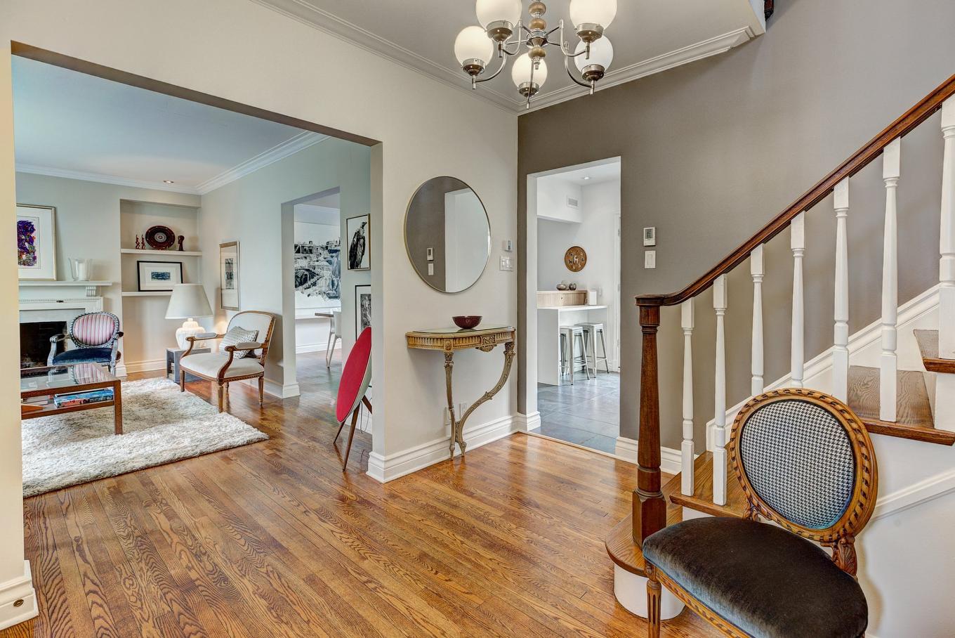 Hall d'entrée/Vestibule - 30 Ch. Strathcona, Mont-Royal, QC - Indoor