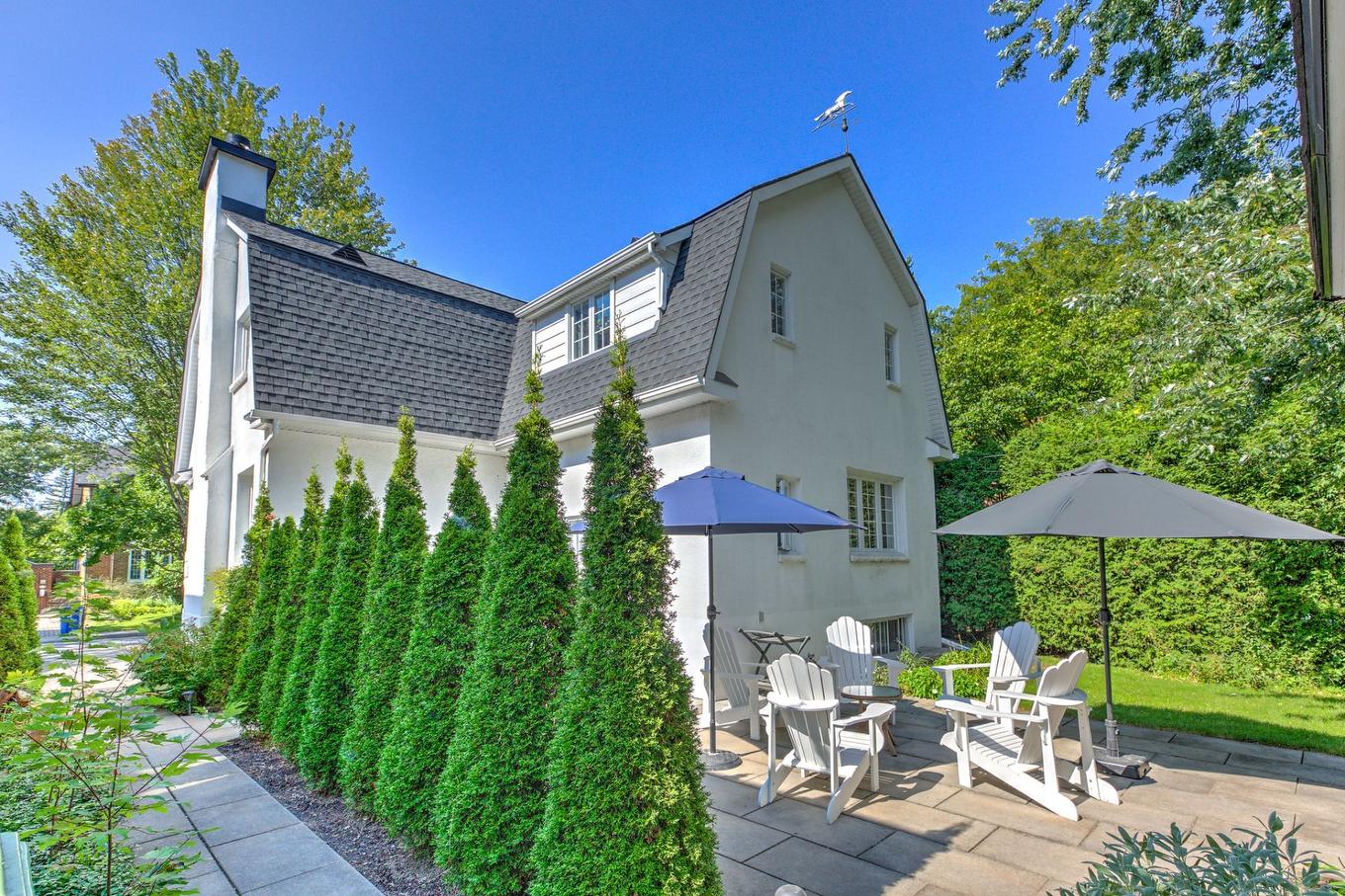 Garden - 212 Av. Kindersley, Mont-Royal, QC - Outdoor