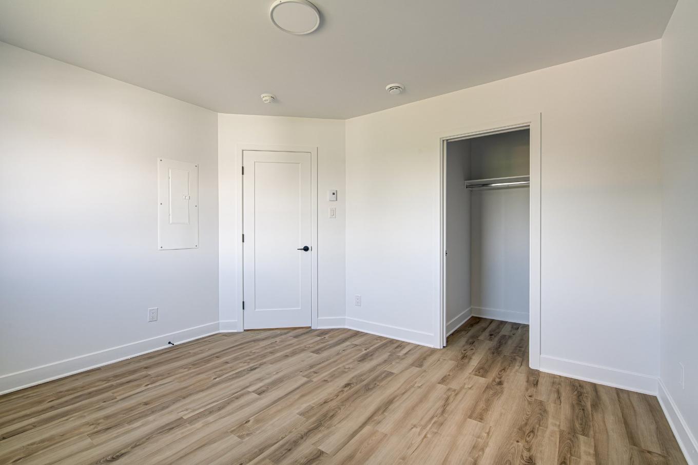 Vue d'ensemble - 3-3930 Boul. Hébert, Salaberry-De-Valleyfield, QC - Indoor Photo Showing Other Room