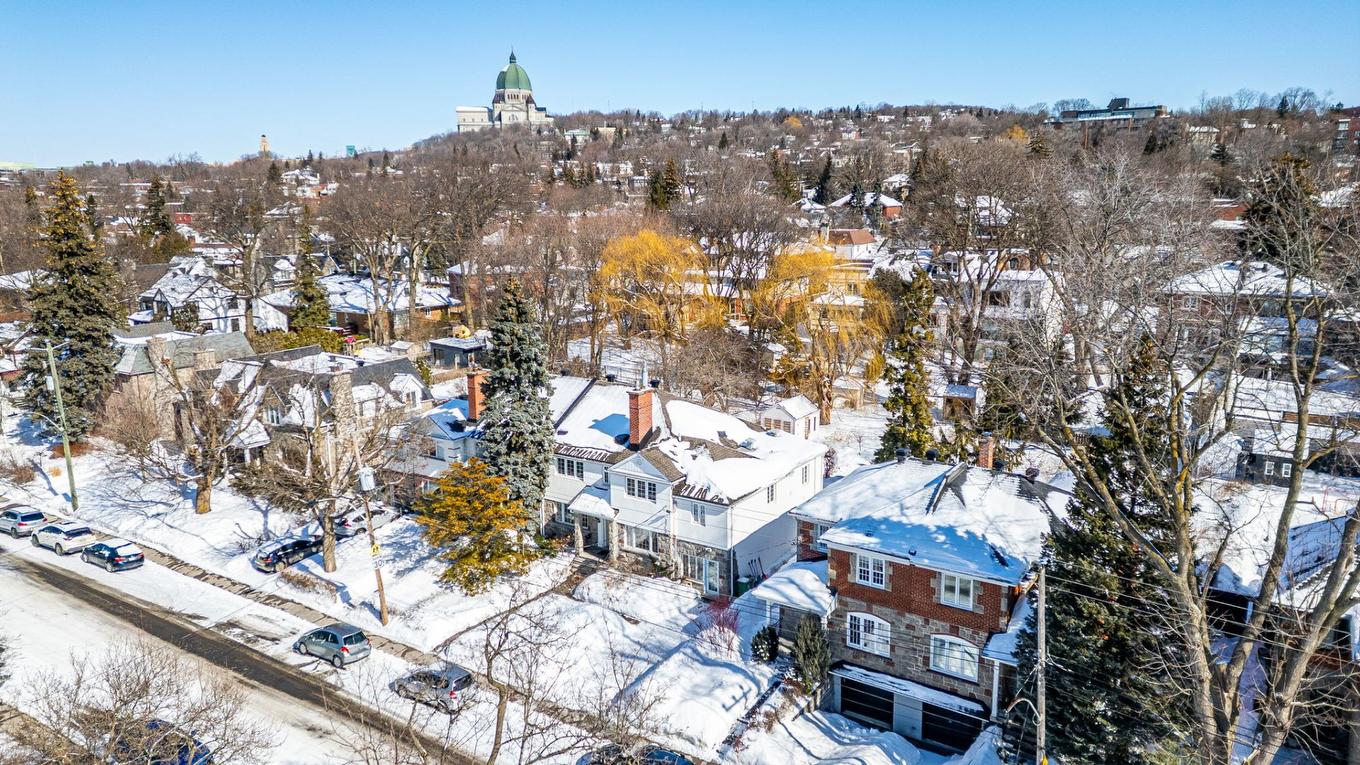 Photo aérienne - 5044 Av. Ponsard, Montréal (Côte-Des-Neiges/Notre-Dame-De-Grâce), QC - Outdoor With View
