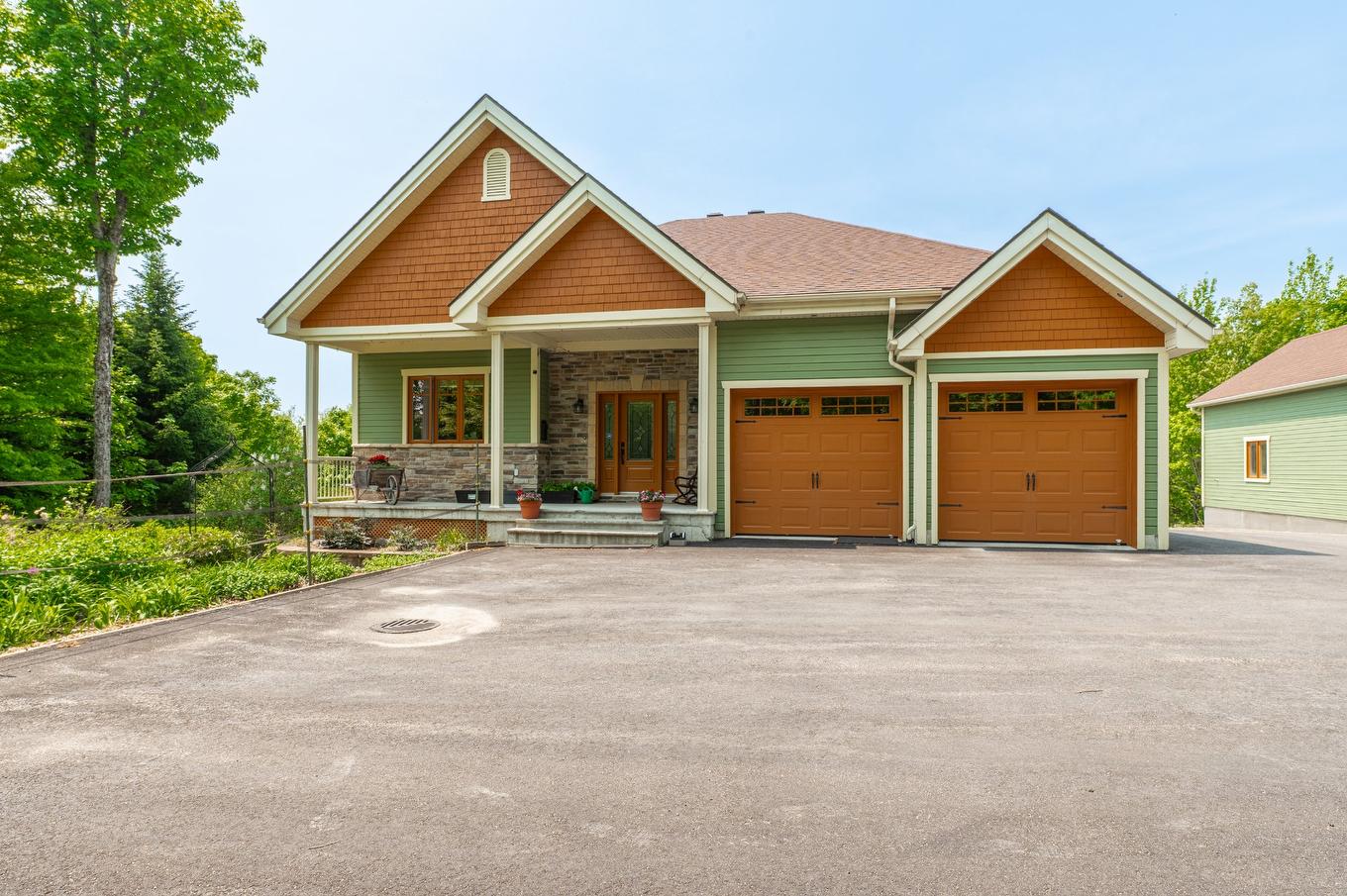 Frontage - 113 Mtée Des Samares, Sainte-Agathe-Des-Monts, QC - Outdoor